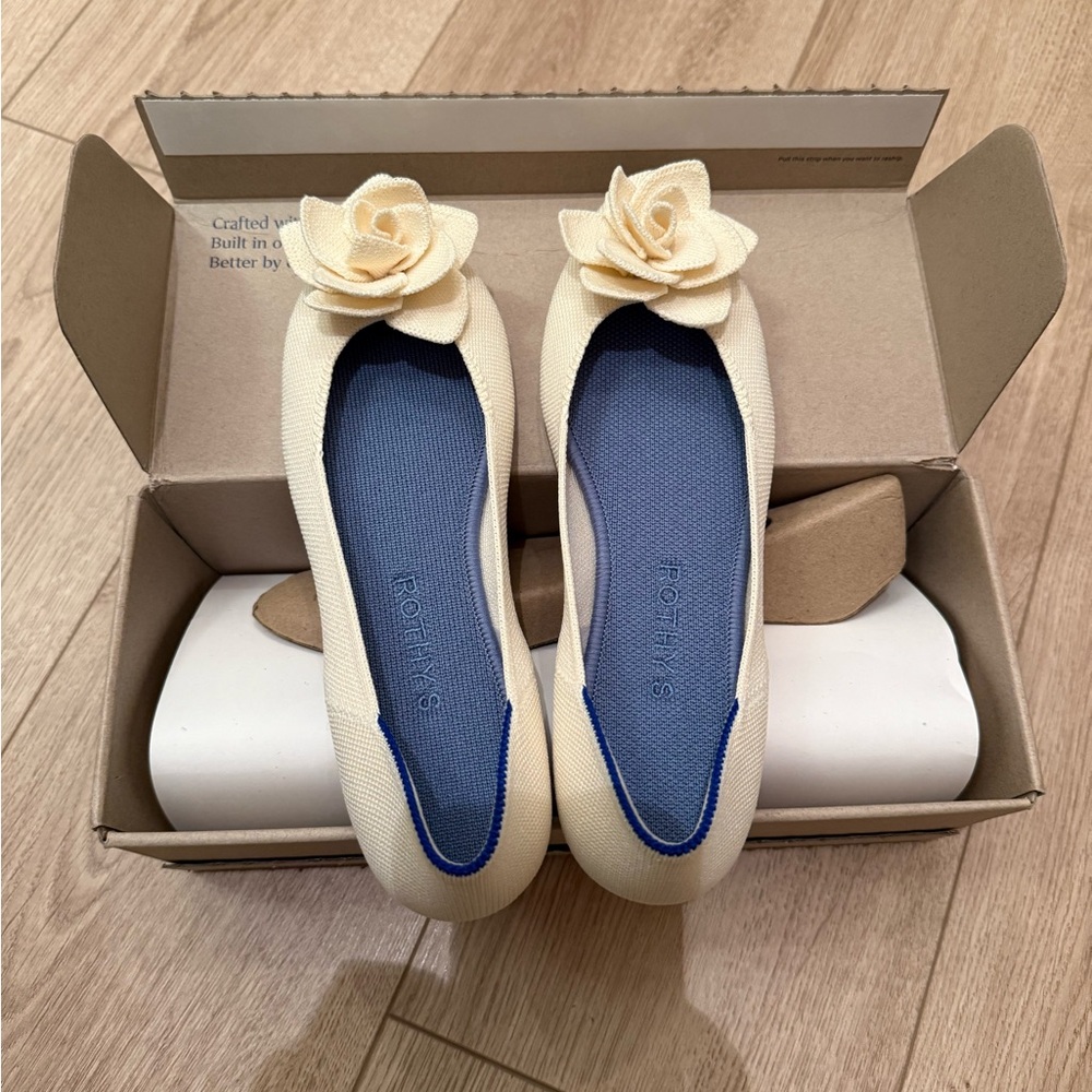 Rothy's Love Bird Limited Edition Petal Flats.  NWT
